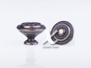 Zinc knob