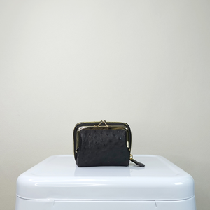 【M2nd】Ostrich kiss lock clutch