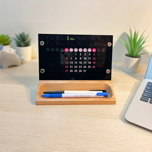 [生活裡的笑容設計股份有限公司]O'day分得出週六日‧萬年桌曆 | 原木盒款 -黑色周日起始款