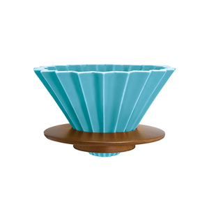 ORIGAMI Dripper M with Wooden Holder (Matt Navy)