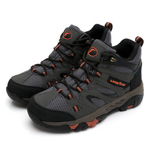 man outdoor shoes