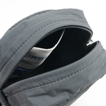 BURBERRY Windbreaker 破風騎士手機包/斜背包(卵石色), , large