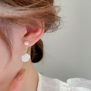 【Gulicc 】古莉可 耳環 白玫瑰珍珠耳釘