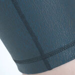 YOGA FLOW Slim Shorts - 3D剪裁修身五分褲 - 仿皮黑 Vegan Leather, , large