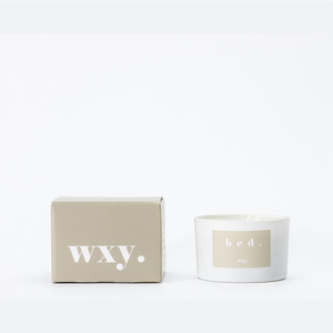 【英國 wxy】經典mini蠟燭-bed.麝香 & 黑香草/95g