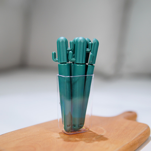 cactus-sealing-food-clip