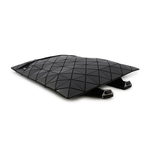 ISSEY MIYAKE BAO BAO LUCENT 啞光霧面扁形後背包/黑色, , large