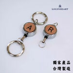 [LOGINHEART]皮革原色．客製英文字母雷雕真皮伸縮扣件（A-Z擇一）台灣製/禮盒包裝/雷射雕刻/證件伸縮/鑰匙圈, , large