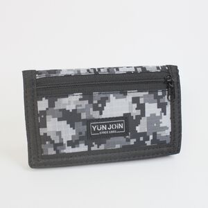 【YUN JOIN】 Camouflage tri-fold short folder