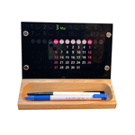 [生活裡的笑容設計股份有限公司]O'day分得出週六日‧萬年桌曆 | 原木盒款 -黑色周日起始款, , large