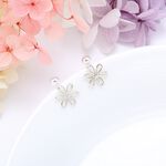 【Angel & Me】可愛 小雛菊 花朵 s925 純銀 一對 耳環 耳夾 禮物, , large
