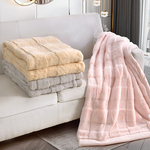 【Betrise】Pink | Marshmallow imitation rabbit plush blanket (150x210cm), , large