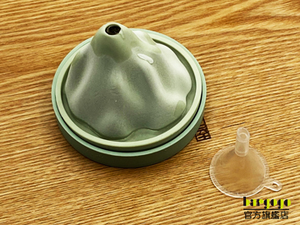 [巴果果]雪山造型製冰盒 造型模具 調酒 冰球模具  矽膠冰格 冰塊模具 冰球 冰山 威士忌 富士山SIC-LSJI01-G