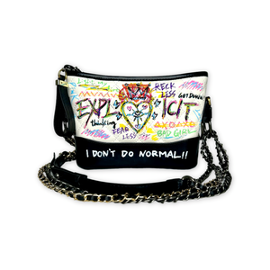 Black and white painted characteristic hobo bag white (M)