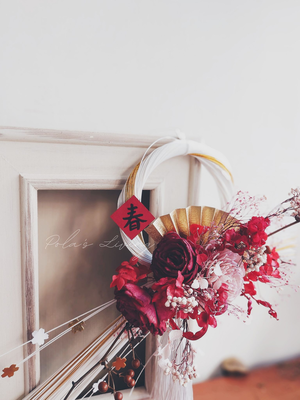Dried flower bouquet