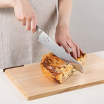 【日本貝印KAI】日本製-匠創名刀關孫六 一體成型不鏽鋼刀-廚房麵包刀21cm+檜木砧板, , large