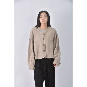 (XL) levely and thisway韓牌排扣杏色外套二手衣