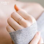 【Gulicc】古莉可 戒指 幸運女神幾何鑲鑽 可調式戒指, , large
