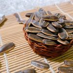 CARAMELIZED SUNFLOWER SEEDS, , large