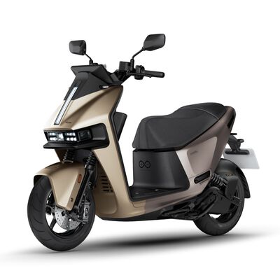 【Gogoro x 星宇航空聯名車款】Gogoro Pulse Starwalker