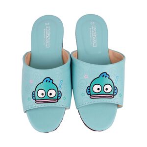 Small size relief leather slippers