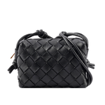 BOTTEGA VENETA Candy Loop 小羊皮迷你相機斜背包/黑色, , large