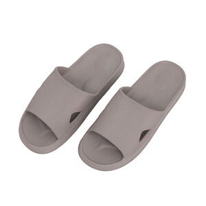 Outdoor slippers
