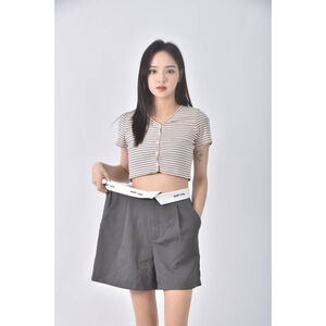 (2XL) 【董仔私服】dazy高腰灰色短褲二手衣