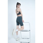 YOGA FLOW Slim Shorts - 3D剪裁修身五分褲 - 仿皮黑 Vegan Leather, , large