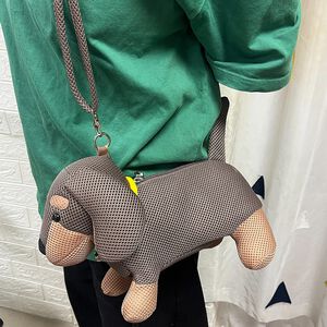 【可愛造型 獨家設計 可機洗 保固】臘腸狗 斜背包 側背包 斜背包女 側背包女 可愛包包 禮物