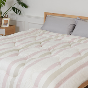 Japanese feather quilt