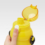 【百科良品】日本製 精靈寶可夢 元氣皮卡丘 搖尾巴 彈蓋直飲水壺 隨身瓶 抗菌加工 480ML(附背帶), , large