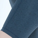 YOGA FLOW Slim Shorts - 3D剪裁修身五分褲 - 蒲藍 Modern Denim, , large