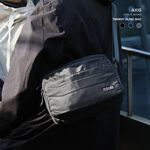 【YUNJOIN】Tech 橫式多層斜跨包-黑色, , large