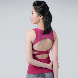 YOGA FLOW Mia Tank - 寬肩帶後背交叉長版上衣 - 胭脂紅 Purplish Red