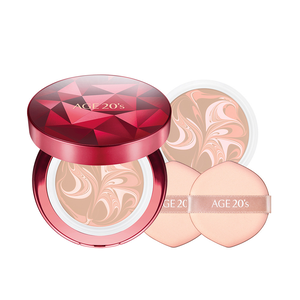 AGE20’s ESSENCE COVER PACT XF SPF50+/PA++++ 21 LIGHT BEIGE
