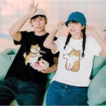 JZ TEE Shiba Inu & Cat - Catching Frisbee Graphic Tee, , large