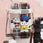 SANRIO 三麗鷗 可愛帕恰狗分倉雙飲杯聯名款兒童水壺(640ml 一杯雙飲 附贈背帶 水壺 水杯), , large