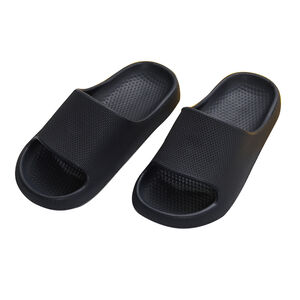 Indoor slippers