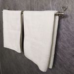 [熊好貼國際]毛巾架 單桿60cm 不繡鋼  凹凸紋路牆面可貼(超黏貼) 不殘膠 無痕掛勾掛鉤 多功能壁掛 舒適家, , large