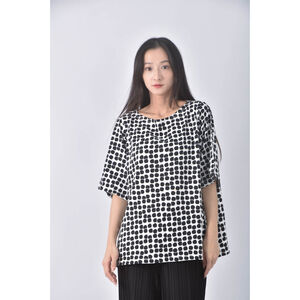 (XL) uniqlo點點白色短袖上衣二手衣