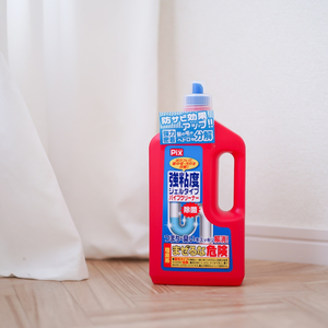 Household cleaning products