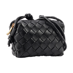 BOTTEGA VENETA Candy Loop 小羊皮迷你相機斜背包/黑色, , large