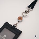 [LOGINHEART]素食皮革．雷雕伸縮扣LOGO 台灣製/雷射雕刻/證件伸縮/鑰匙圈 焦糖棕色 純素, , large
