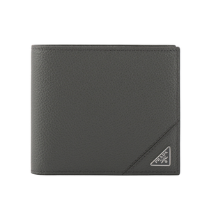 PRADA 三角牌Logo粒紋牛皮對開8卡短夾/灰色