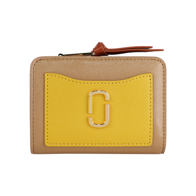 MARC JACOBS The Snapshot 防刮皮革暗釦二折撞色短夾(亮黃色)