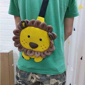 【生活好室】斜背包 手機包 側背包 小獅子 獅子斜背包 後背包 造型背包 女生背包 肩背包 交換禮物 生日禮物 禮物