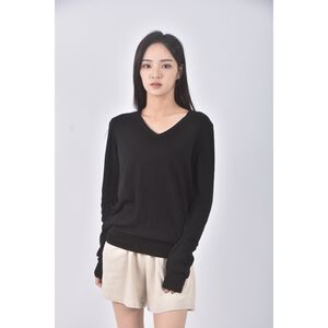 (L) uniqlo質感羊毛純羊毛黑色長袖上衣二手衣
