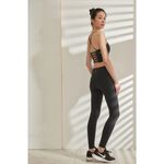 YOGA FLOW Dale Bra - 交錯層次短版上衣 - 淨黑 Black, , large