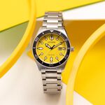 CITIZEN 星辰 光動能潮男時尚大三針手錶-黃 AW1760-81Z, , large